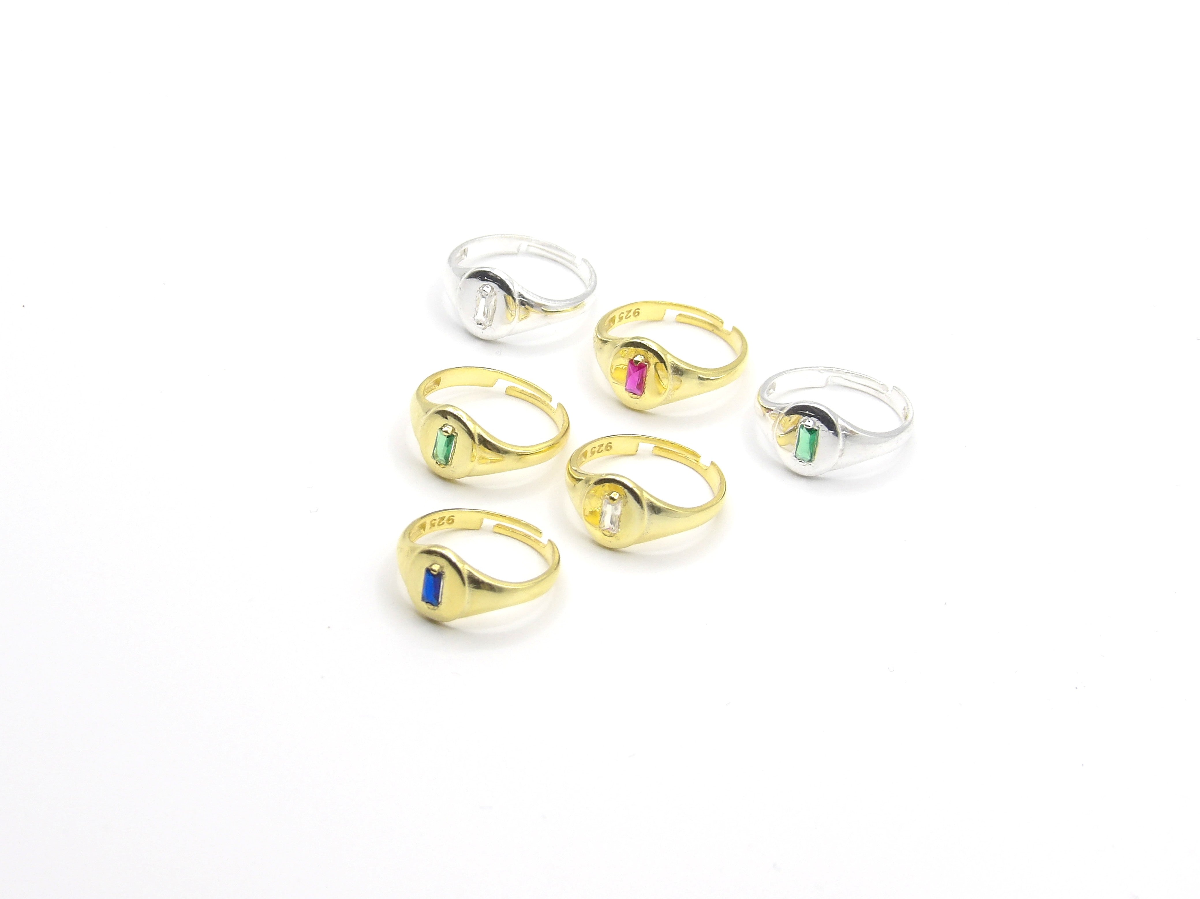 SIGNET GEM RING