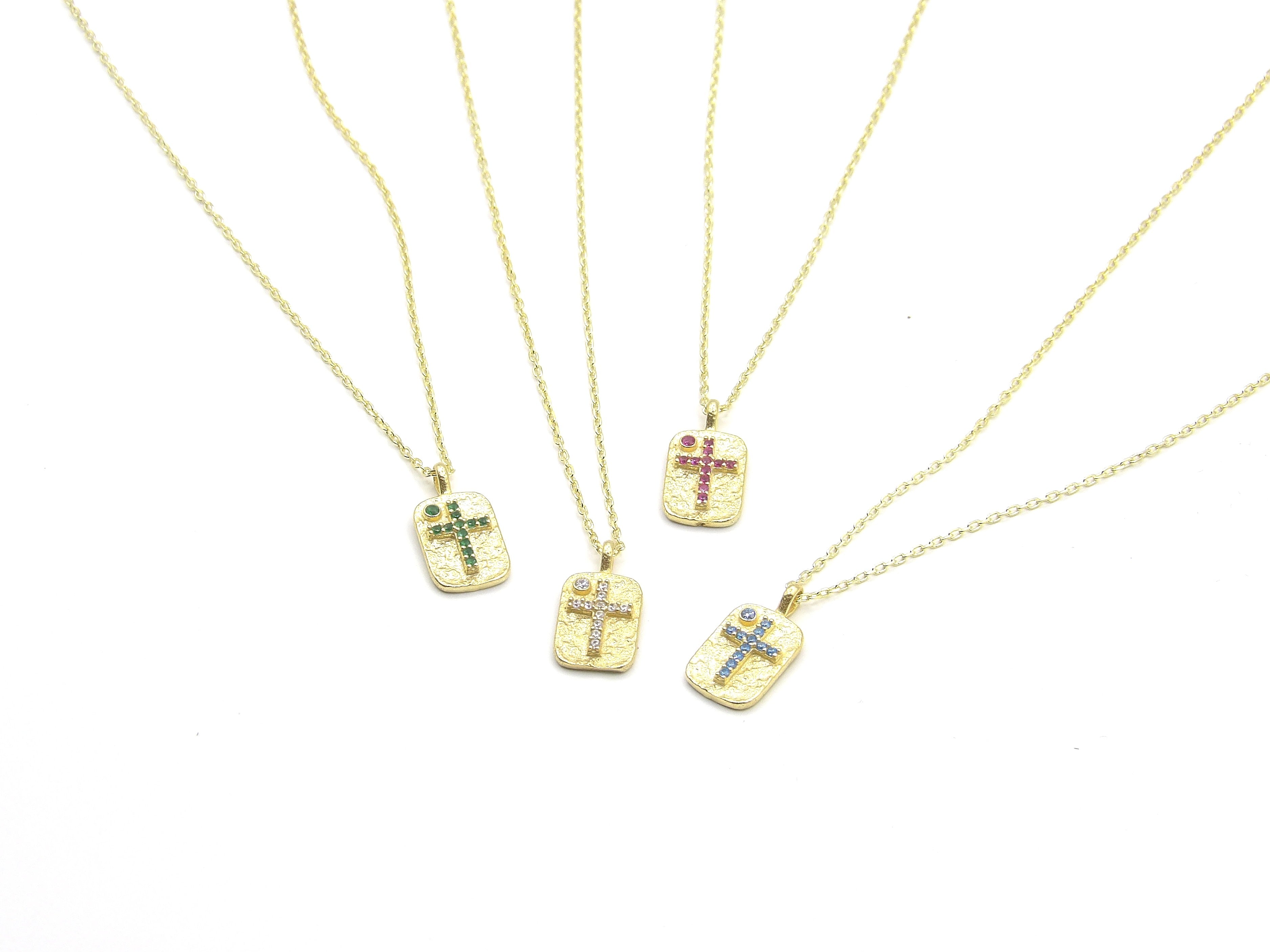 TEXTURED CROSS PENDANT