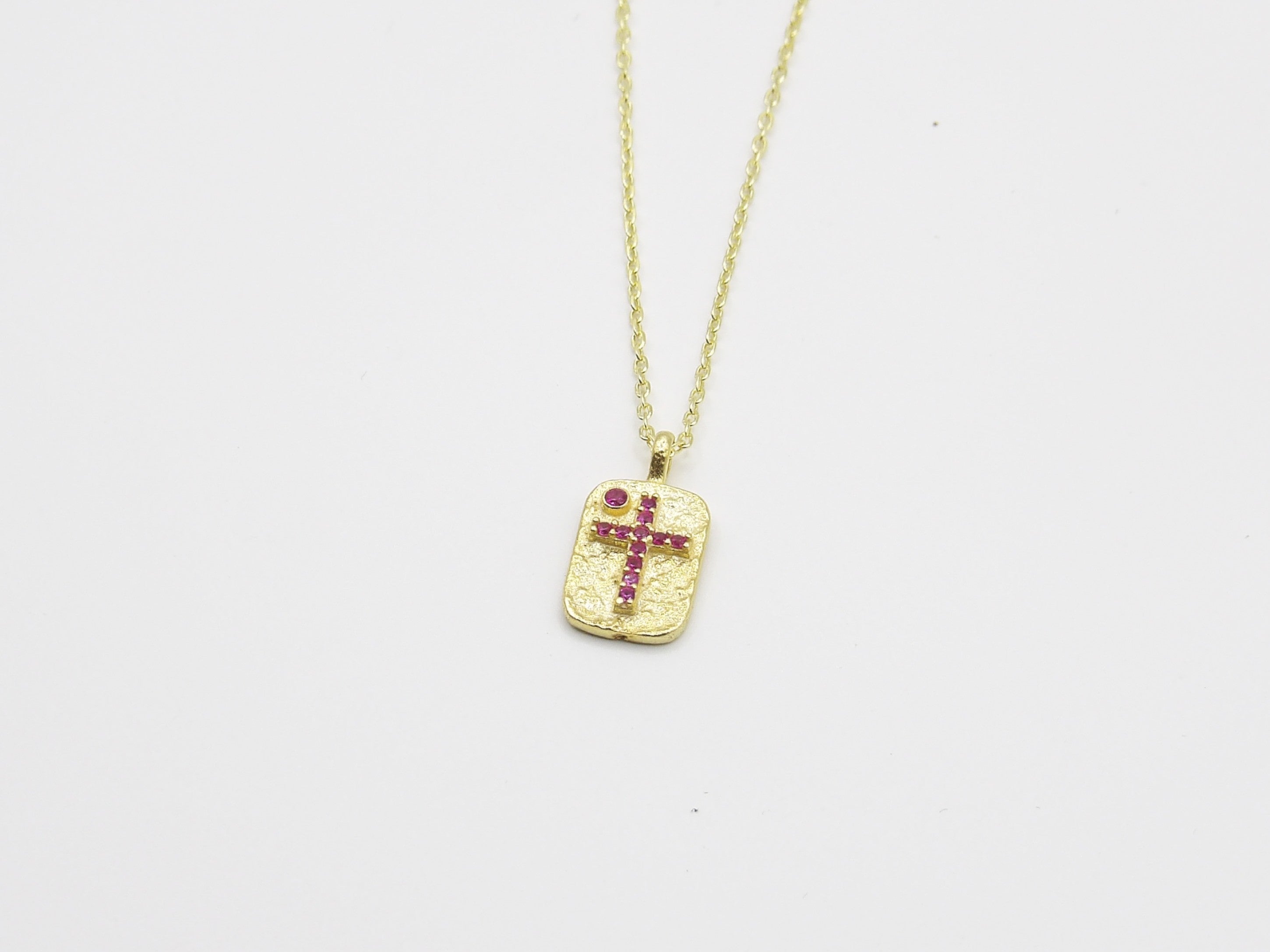 TEXTURED CROSS PENDANT