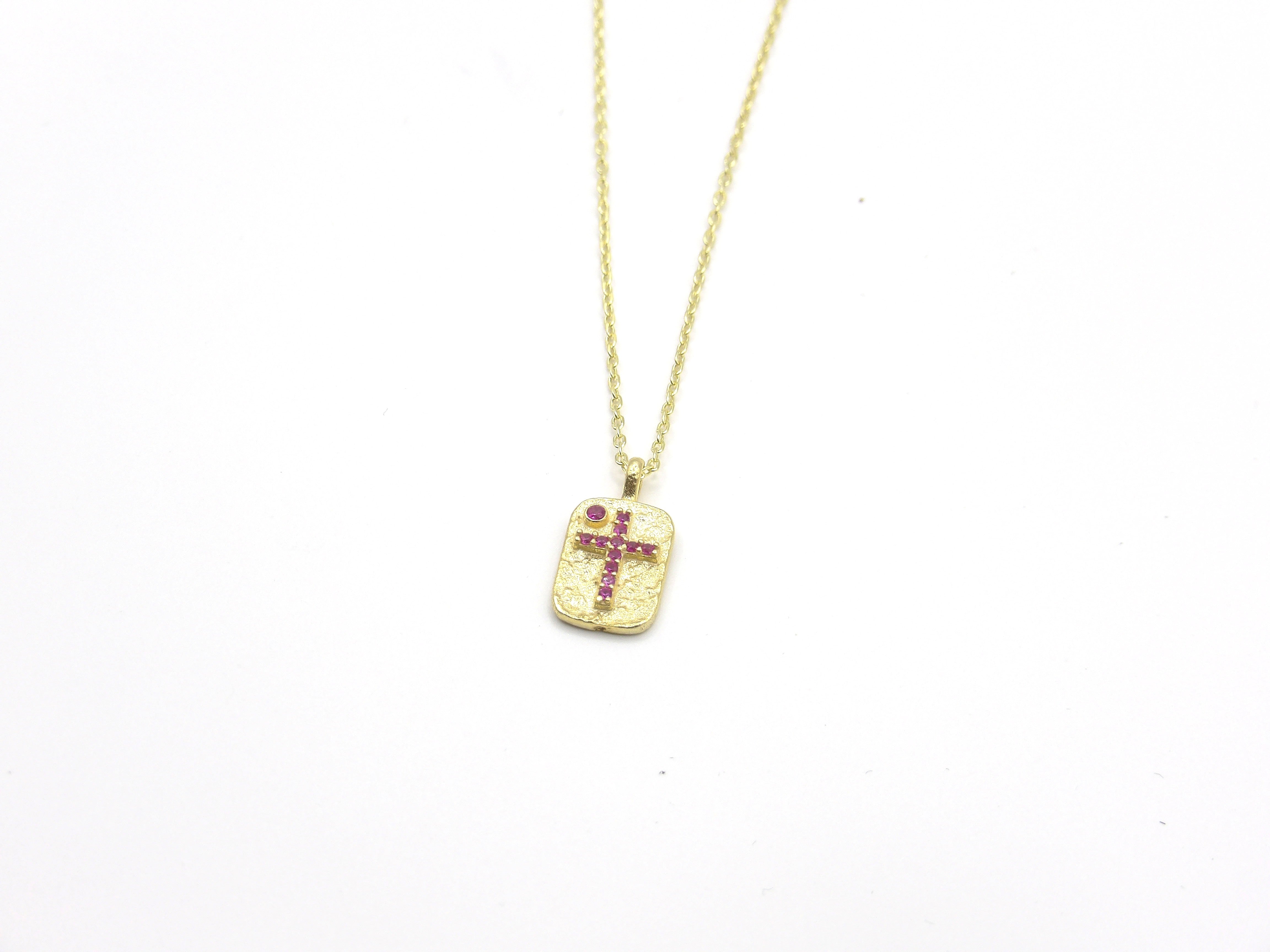 TEXTURED CROSS PENDANT